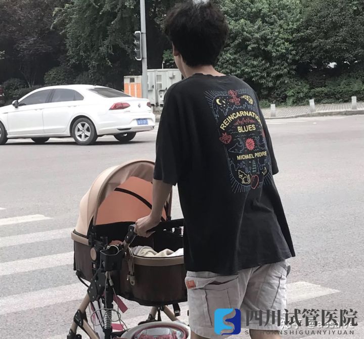 我花了100來(lái)萬(wàn)試管生娃,最后在成都做三代試管成功(圖2) 我花了100來(lái)萬(wàn)試管生娃,最后在成都做三代試管成功(圖2)