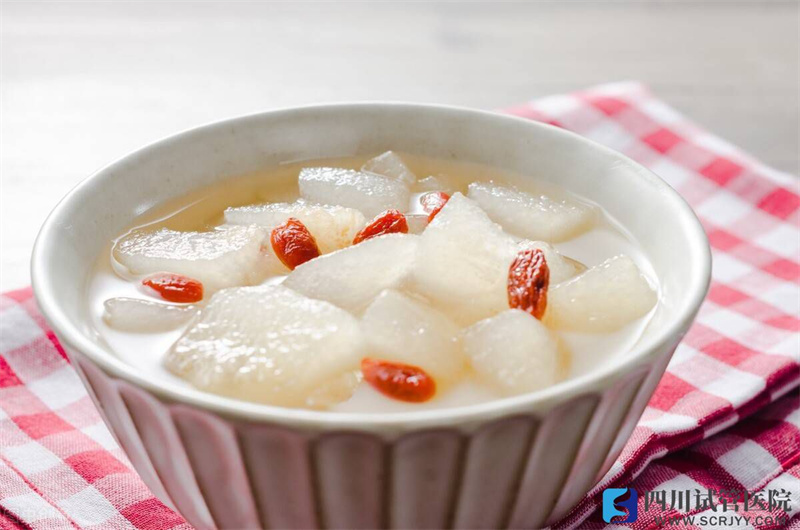 秋天，養(yǎng)肺就是養(yǎng)命，建議多吃5樣，都是肺臟最愛，家人少生病(圖1)