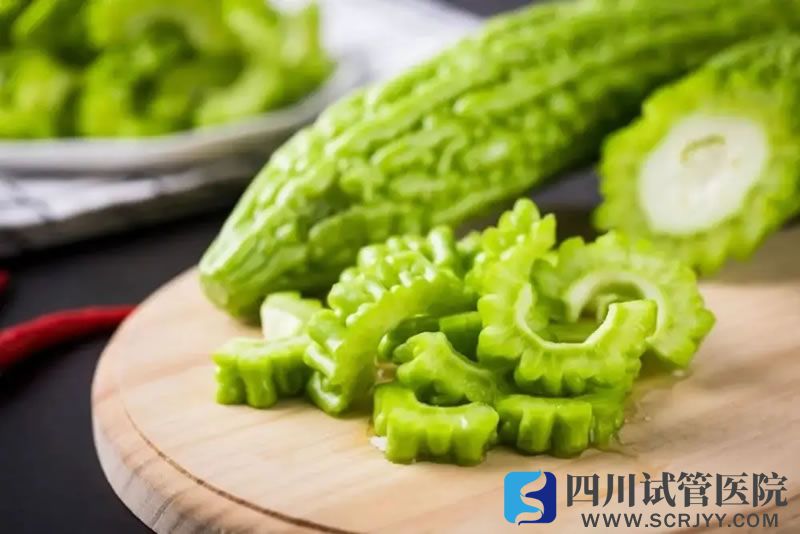 “大姨媽”走后，女人多吃3種常見食物！能補(bǔ)氣血，能保養(yǎng)卵巢